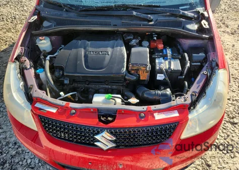 2010 Suzuki Sx4 z USA, uszkodzony, nr VIN JS2YB5A34A6300938